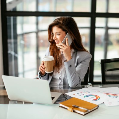 Что продавать в интернете, чтобы заработать в 2026. Топ 10 прибыльных отраслей, в которых легко начать